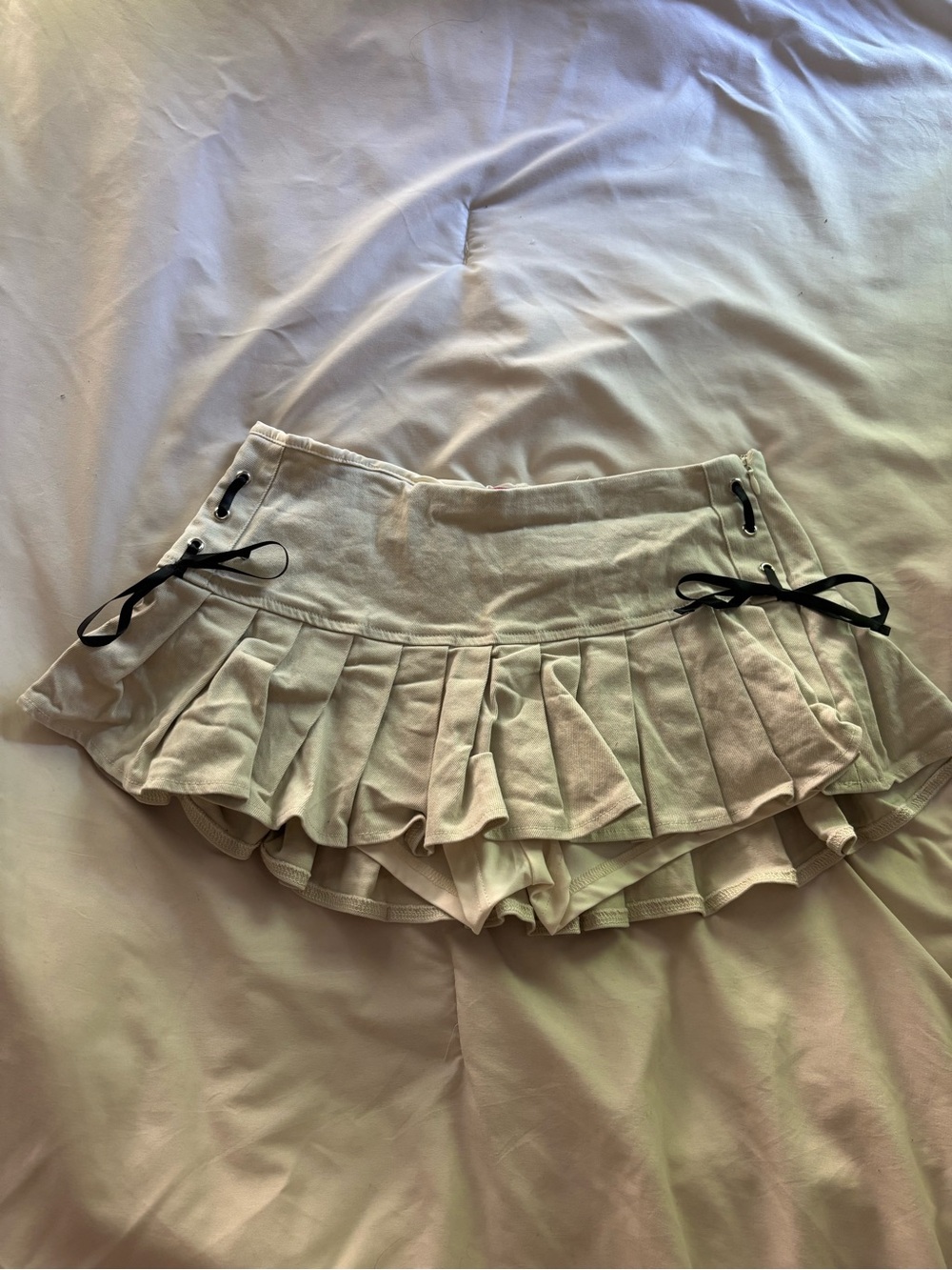 Edikted pleated mini skort
